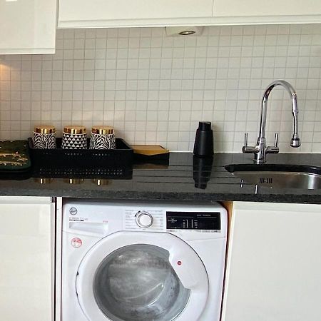 Glasgow Two Bedroom Penthouse Exteriör bild