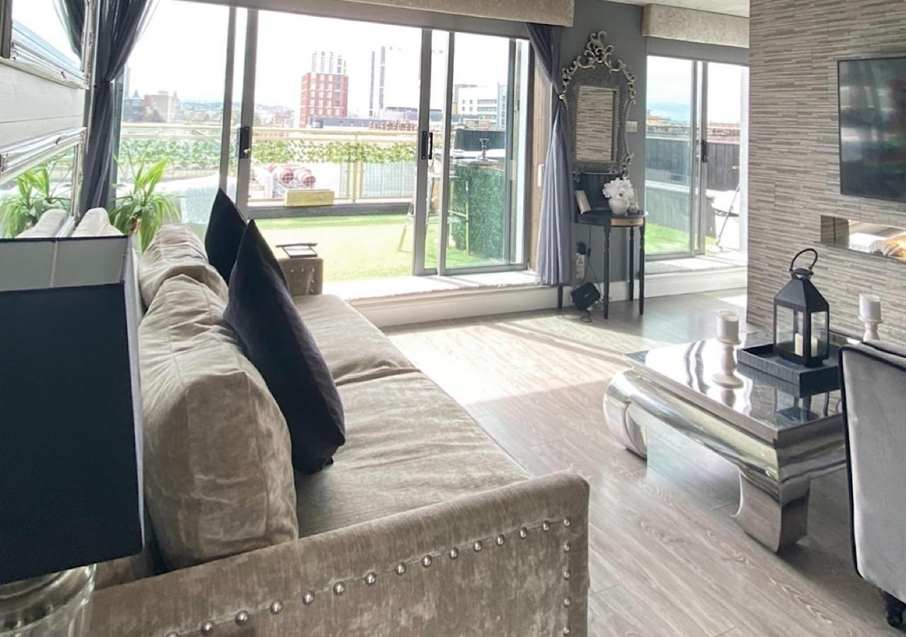 Glasgow Two Bedroom Penthouse Exteriör bild