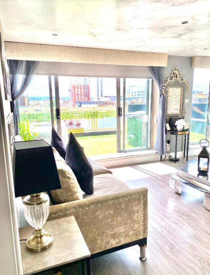 Glasgow Two Bedroom Penthouse Exteriör bild